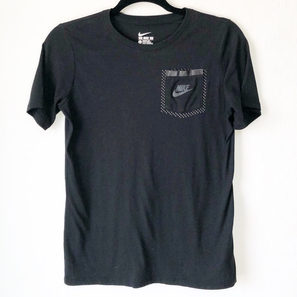 Nike Black Short Sleeve Graphic Tee Boys Large